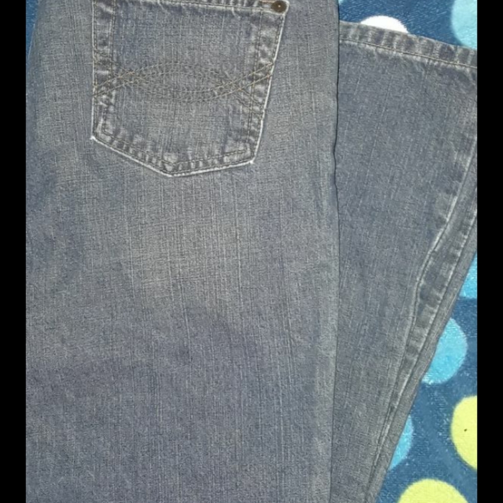 Abercrombie and Fitch jeans - Picture 2 of 3